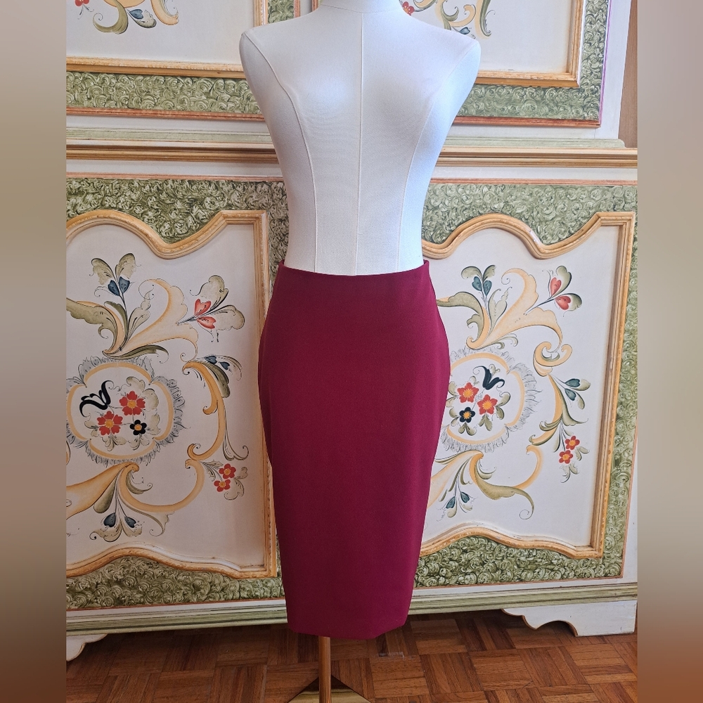 le chateau Plum Pencil Skirt